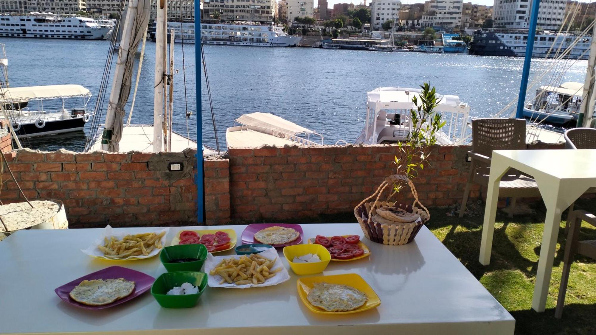 Onaty Narty Guest House Aswan Exterior photo