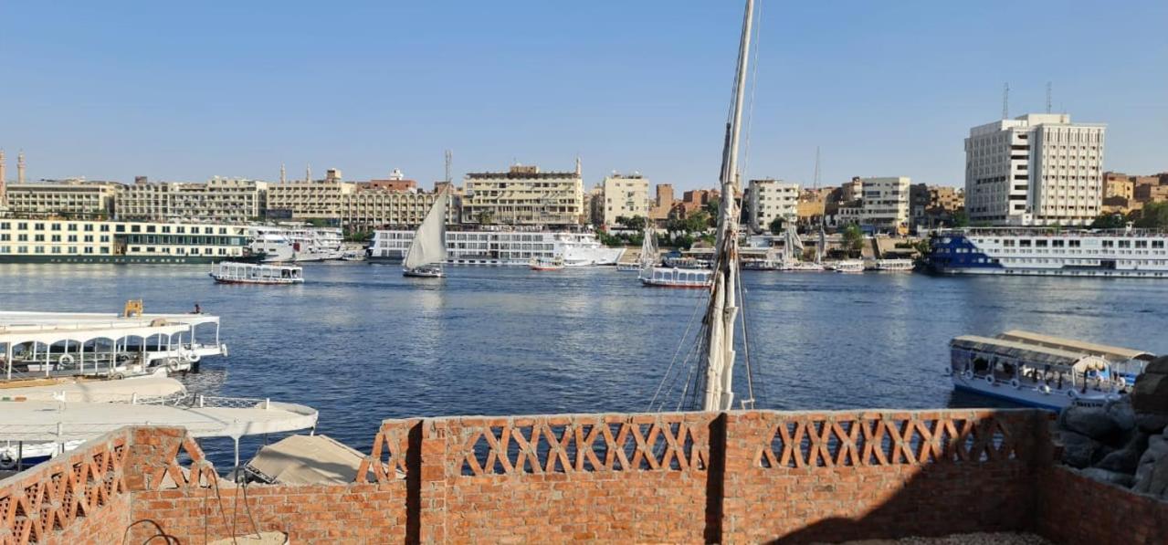 Onaty Narty Guest House Aswan Exterior photo